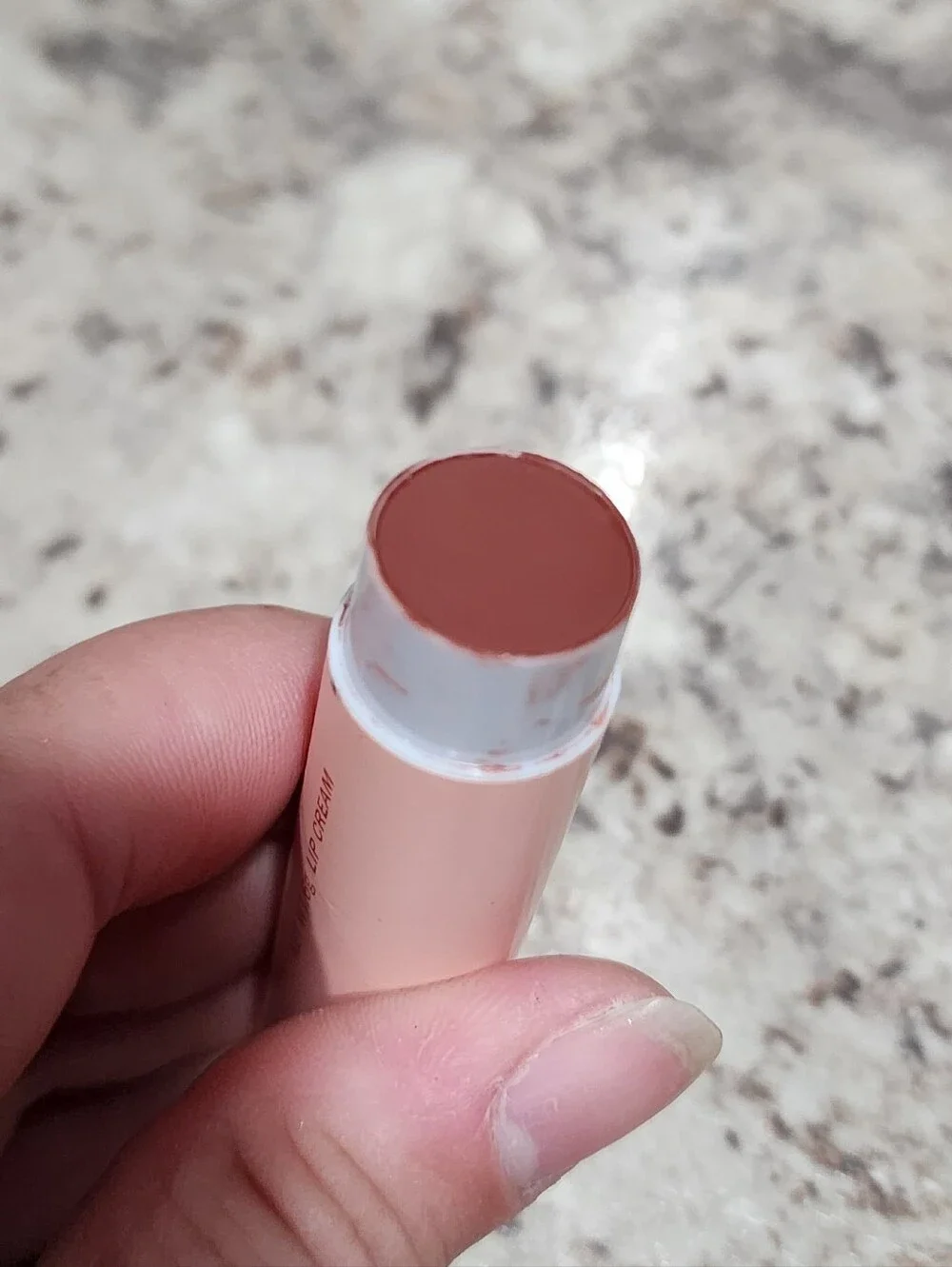 Hydrating Lip Cream - Soft Peach Pink